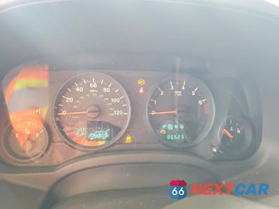 Zdjęcie 9 z 12 samochodu: 2012 JEEP COMPASS LATITUDE VIN:1C4NJCEB1CD542543 - miniatura