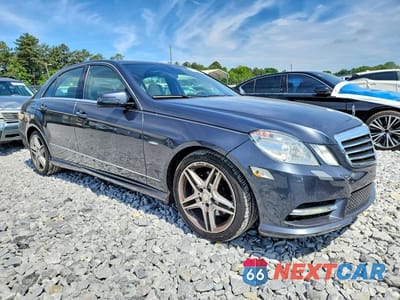 Czwarte zdjęcie samochodu z boku: 2012 MERCEDES-BENZ E 350 VIN:WDDHF5KB0CA532530 - miniatura
