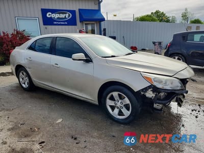 Czwarte zdjęcie samochodu z boku: 2016 CHEVROLET MALIBU LIMITED LT VIN:1G11C5SA1GF121814 - miniatura