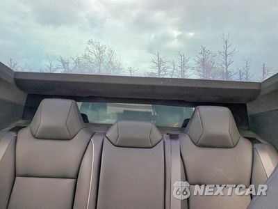 Zdjęcie 10 z 13 samochodu: 2024 TESLA CYBERTRUCK VIN:7G2CEHED0RA024235 - miniatura