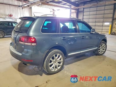 Trzecie zdjęcie samochodu z tyłu: 2007 VOLKSWAGEN TOUAREG V8 VIN:WVGZB77L17D056537 - miniatura