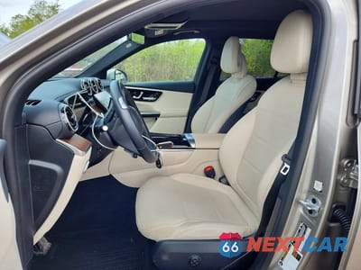 Zdjęcie 7 z 12 samochodu: 2023 MERCEDES-BENZ GLC 300 4MATIC VIN:W1NKM4HB0PU033621 - miniatura