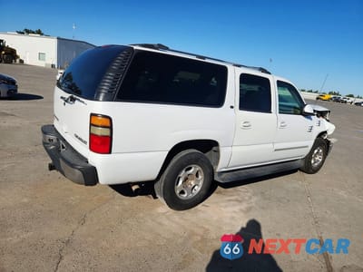 Trzecie zdjęcie samochodu z tyłu: 2004 CHEVROLET SUBURBAN C1500 VIN:1GNEC16T04J157295 - miniatura