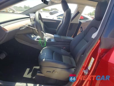 Zdjęcie 7 z 14 samochodu: 2025 TESLA MODEL Y VIN:7SAYGDED8SF313354 - miniatura