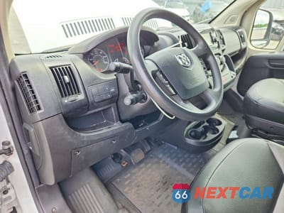 Zdjęcie 8 z 12 samochodu: 2021 RAM PROMASTER 2500 DELIVERY VAN VIN:3C6LRVDG9ME521598 - miniatura