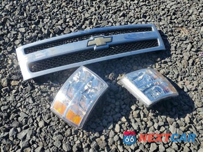 Zdjęcie 12 z 13 samochodu: 2007 CHEVROLET SILVERADO K1500 CREW CAB VIN:2GCEK13M771665688 - miniatura