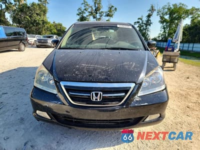 Piąte zdjęcie samochodu w środku: 2006 HONDA ODYSSEY TOURING VIN:5FNRL38816B111564 - miniatura