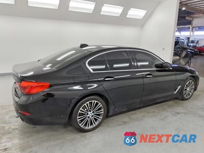 Trzecie zdjęcie samochodu z tyłu: 2018 BMW 530 I VIN:WBAJA5C54JWA35614 - miniatura