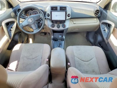 Zdjęcie 8 z 13 samochodu: 2006 TOYOTA RAV4 BASE VIN:JTMBD33VX66018632 - miniatura