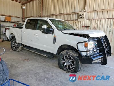 Czwarte zdjęcie samochodu z boku: 2020 FORD F250 SUPER DUTY VIN:1FT7W2BN6LED48670 - miniatura