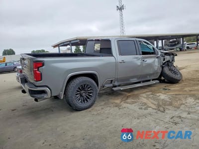 Trzecie zdjęcie samochodu z tyłu: 2024 CHEVROLET SILVERADO K2500 HEAVY DUTY LTZ VIN:2GC4YPEY7R1111227 - miniatura