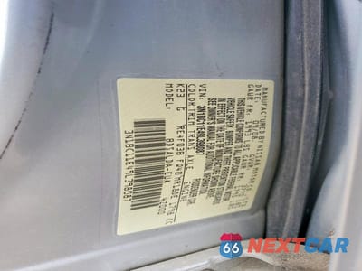 Zdjęcie 12 z 12 samochodu: 2009 NISSAN VERSA 1.8 S VIN:3N1BC11E49L398087 - miniatura