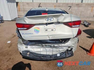 Zdjęcie 6 z 12 samochodu: 2017 HYUNDAI ELANTRA SE VIN:5NPD84LF2HH200023 - miniatura