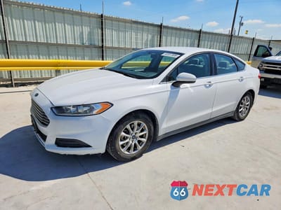 2015 FORD FUSION S 3FA6P0G76FR224302 - główne zdjęcie licytacji z USA - miniatura