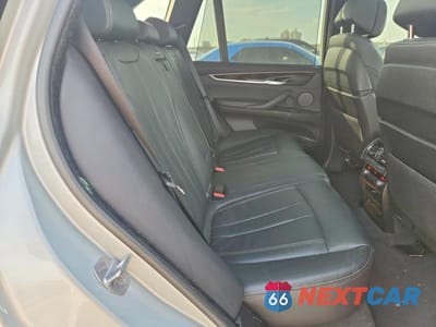 Zdjęcie 11 z 13 samochodu: 2018 BMW X5 XDR40E VIN:5UXKT0C59J0W02600 - miniatura