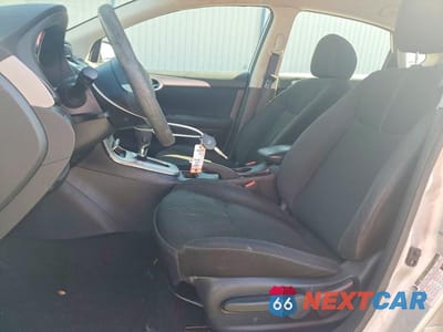 Zdjęcie 7 z 13 samochodu: 2015 NISSAN SENTRA S VIN:3N1AB7AP4FY311208 - miniatura