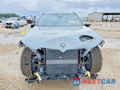 Piąte zdjęcie samochodu w środku: 2026 BMW X3 M50 VIN:5UX73GP0XT9270999 - miniatura