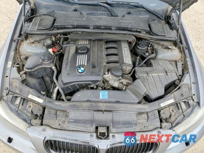 Zdjęcie 11 z 12 samochodu: 2009 BMW 328 XI VIN:WBAPK73509A449496 - miniatura