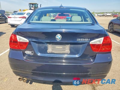 Zdjęcie 6 z 12 samochodu: 2006 BMW 325 I VIN:WBAVB13516KX48571 - miniatura