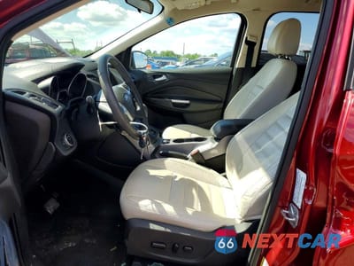 Zdjęcie 7 z 12 samochodu: 2014 FORD ESCAPE SE VIN:1FMCU0G94EUC44543 - miniatura