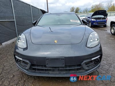 Piąte zdjęcie samochodu w środku: 2022 PORSCHE PANAMERA 4 E-HYBRID VIN:XP0AB2A72NL130017 - miniatura