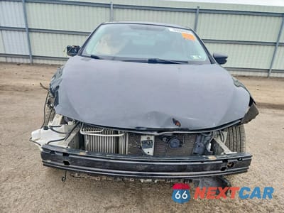Piąte zdjęcie samochodu w środku: 2017 NISSAN SENTRA SR TURBO VIN:3N1CB7AP6HY287392 - miniatura