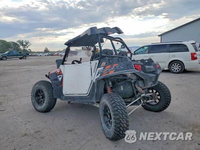 Trzecie zdjęcie samochodu z tyłu: 2014 POLARIS RZR 900 UTILITY VEHICLE VIN:4XAJT9EA0EF360320 - miniatura