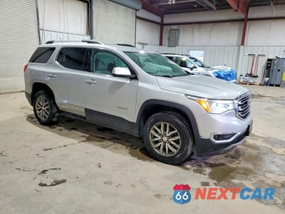 Czwarte zdjęcie samochodu z boku: 2017 GMC ACADIA SLE VIN:1GKKNSLA2HZ269865 - miniatura