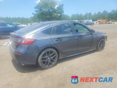 Trzecie zdjęcie samochodu z tyłu: 2023 HONDA CIVIC SPORT TOURING VIN:19XFL1H81PE010376 - miniatura