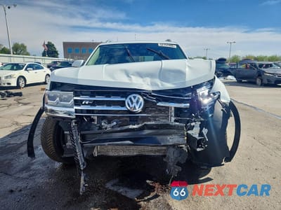 Piąte zdjęcie samochodu w środku: 2018 VOLKSWAGEN ATLAS SEL VIN:1V2RR2CA5JC545333 - miniatura