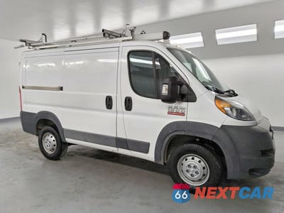 Czwarte zdjęcie samochodu z boku: 2017 RAM PROMASTER 1500 1500 STANDARD VIN:3C6TRVNG6HE543627 - miniatura