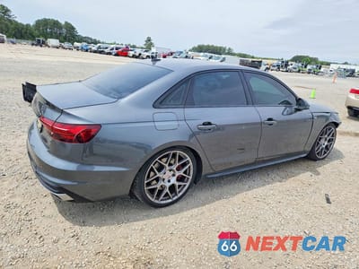 Trzecie zdjęcie samochodu z tyłu: 2022 AUDI A4 PREMIUM PLUS 45 VIN:WAUEAAF43NN007244 - miniatura