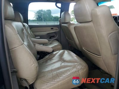 Zdjęcie 11 z 13 samochodu: 2002 GMC YUKON XL C1500 VIN:3GKEC16Z12G336431 - miniatura