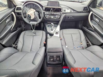 Zdjęcie 8 z 12 samochodu: 2018 BMW 320 I VIN:WBA8E1G52JNU92933 - miniatura