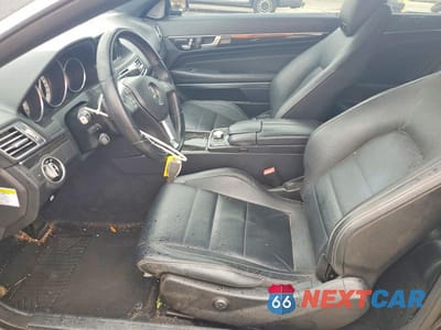 Zdjęcie 7 z 12 samochodu: 2014 MERCEDES-BENZ E 550 VIN:WDDKK7DF7EF223947 - miniatura