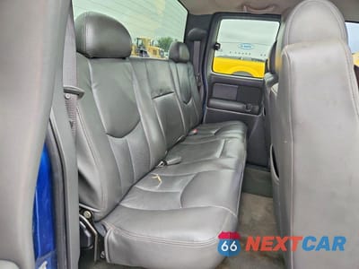 Zdjęcie 10 z 13 samochodu: 2003 GMC NEW SIERRA C1500 VIN:2GTEC19TX31239757 - miniatura