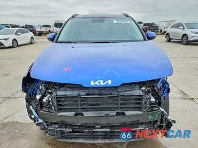 Piąte zdjęcie samochodu w środku: 2025 KIA SPORTAGE EX VIN:5XYK33DF8SG283874 - miniatura