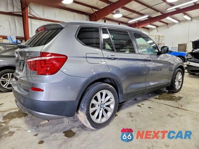 Trzecie zdjęcie samochodu z tyłu: 2013 BMW X3 XDRIVE28I VIN:5UXWX9C56D0D04099 - miniatura
