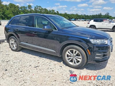 Czwarte zdjęcie samochodu z boku: 2018 AUDI Q7 PREMIUM PLUS VIN:WA1LAAF7XJD004386 - miniatura