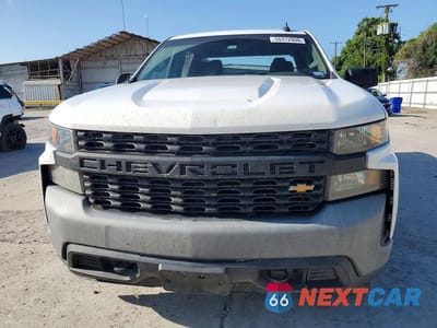Piąte zdjęcie samochodu w środku: 2021 CHEVROLET SILVERADO K1500 VIN:3GCUYAEF8MG359725 - miniatura
