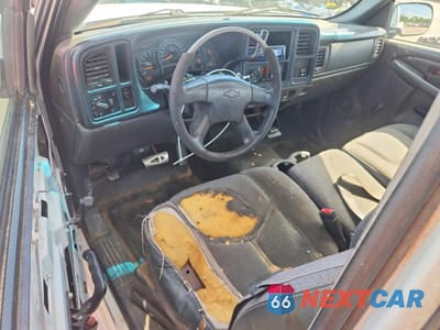 Zdjęcie 8 z 12 samochodu: 2003 CHEVROLET SILVERADO C1500 VIN:1GCEC14XX3Z163491 - miniatura