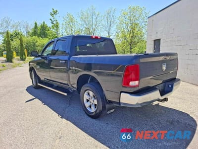 Czwarte zdjęcie samochodu z boku: 2016 RAM 1500 ST VIN:1C6RR7KGXGS270181 - miniatura