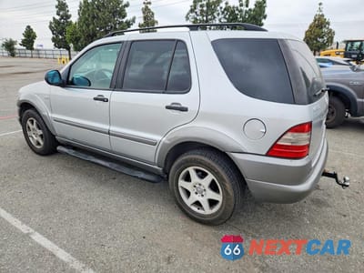 Drugie zdjęcie samochodu z przodu: 1999 MERCEDES-BENZ ML 320 VIN:4JGAB54E0XA138381 - miniatura