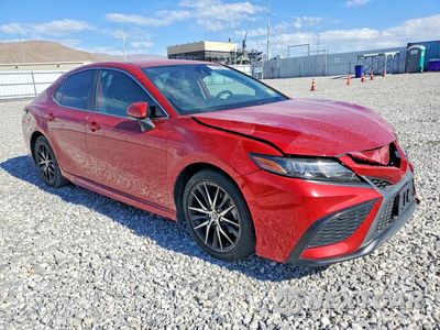 Czwarte zdjęcie samochodu z boku: 2022 TOYOTA CAMRY SE VIN:4T1G11AK9NU030708 - miniatura