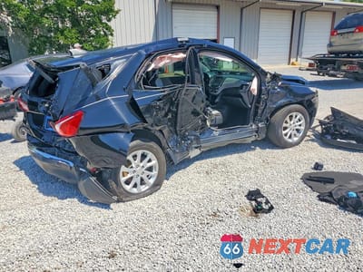 Trzecie zdjęcie samochodu z tyłu: 2019 CHEVROLET EQUINOX LT VIN:2GNAXTEV2K6166172 - miniatura