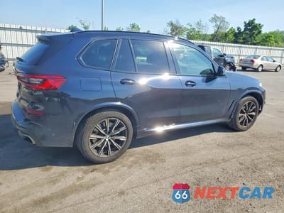 Trzecie zdjęcie samochodu z tyłu: 2019 BMW X5 XDRIVE50I VIN:5UXJU2C50KLN64677 - miniatura