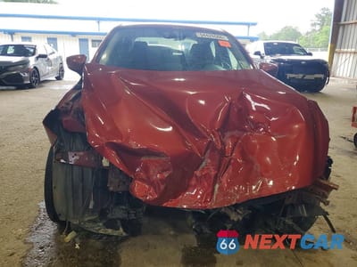Piąte zdjęcie samochodu w środku: 2018 TOYOTA YARIS IA BASE VIN:3MYDLBYV1JY303902 - miniatura