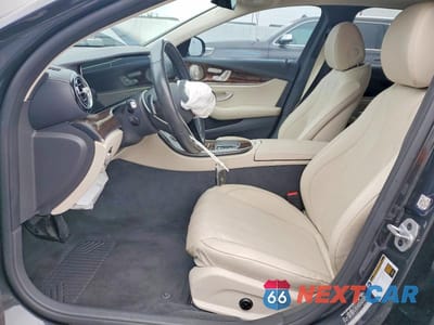 Zdjęcie 7 z 12 samochodu: 2021 MERCEDES-BENZ E 350 VIN:W1KZF8DB0MA967472 - miniatura