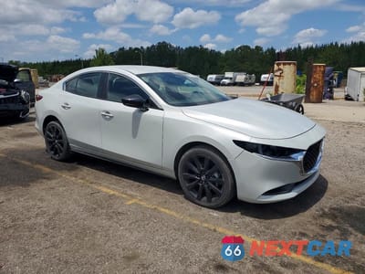 Czwarte zdjęcie samochodu z boku: 2025 MAZDA 3 SELECT SPORT VIN:3MZBPABM3SM455755 - miniatura