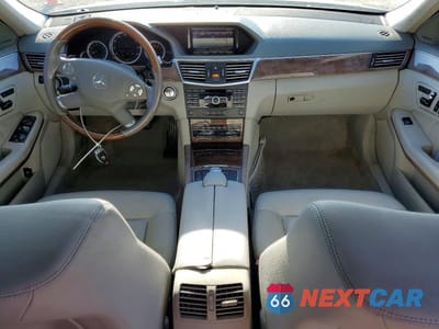 Zdjęcie 8 z 12 samochodu: 2013 MERCEDES-BENZ E 350 VIN:WDDHF5KB8DA693077 - miniatura